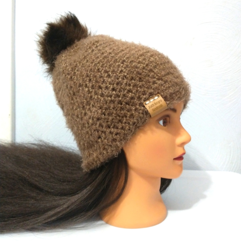 Pom-Pom Beanie